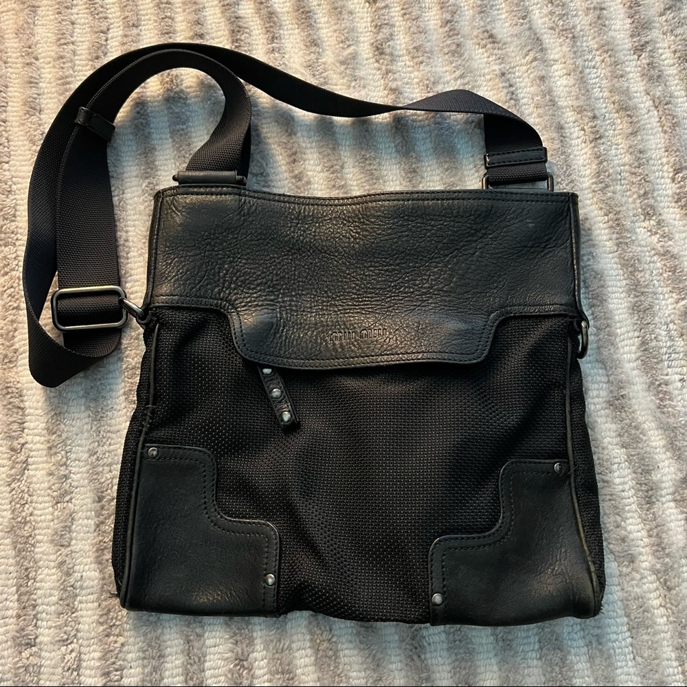 Crossbody/Messenger Bag